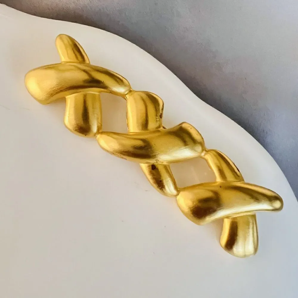 Vintage ANNE KLEIN Brooch Matte Satin Brushed Gold Tone XXX Bar MCM 4” 4549